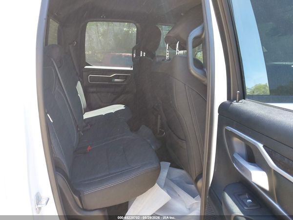 2021 RAM 1500 BIG HORN  4X4 6'4 BOX