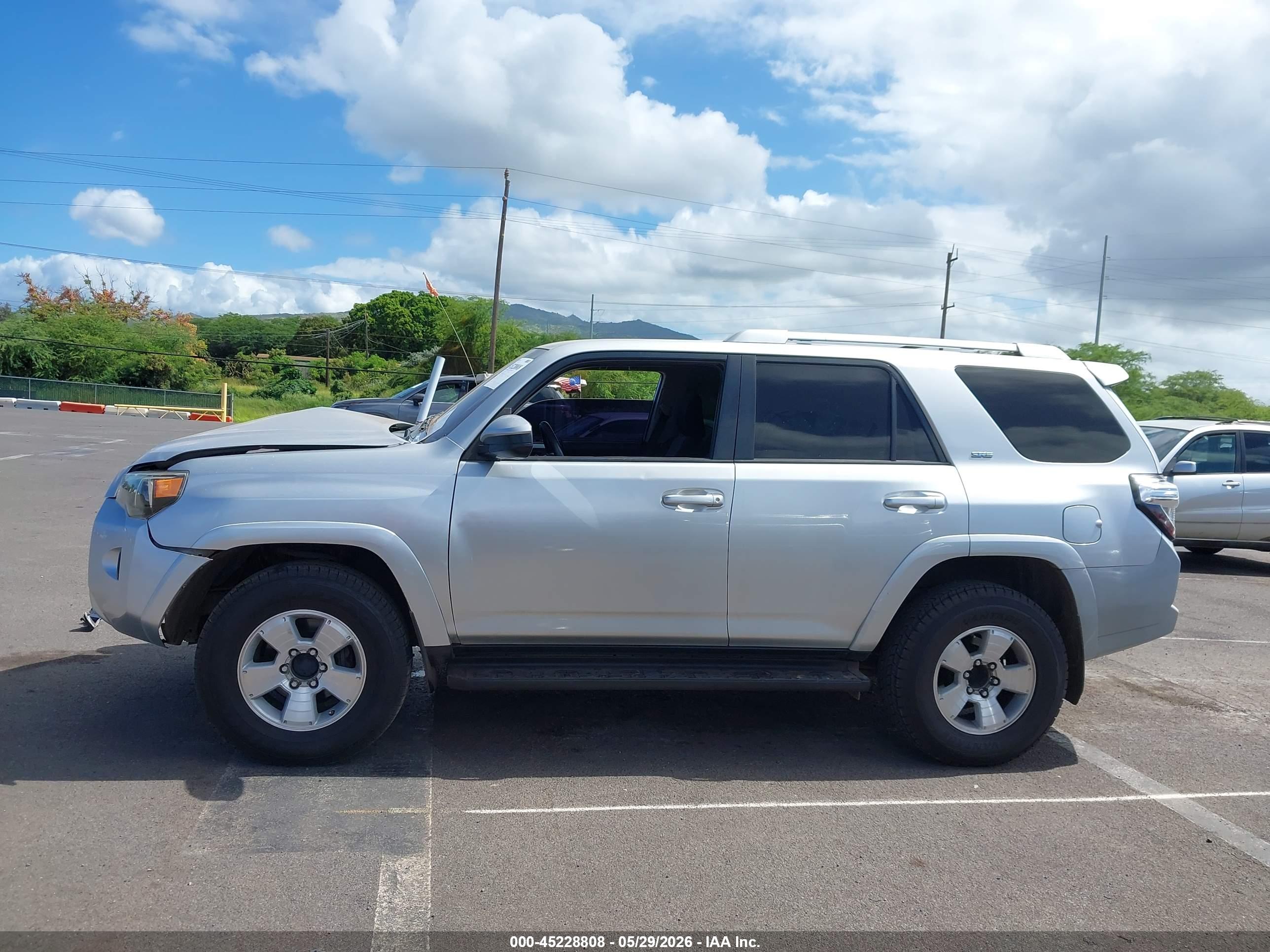 2017 TOYOTA 4RUNNER