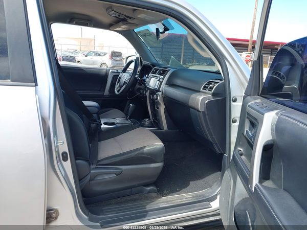 2017 TOYOTA 4RUNNER