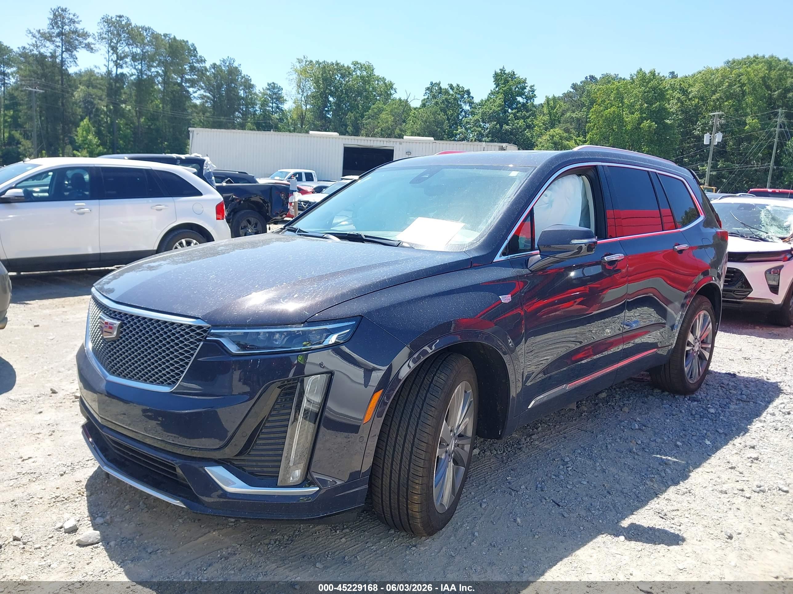 2025 CADILLAC XT6 PREMIUM LUXURY