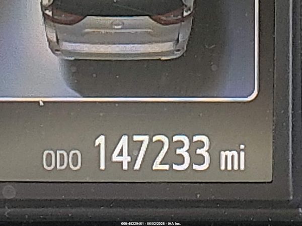 2020 TOYOTA SIENNA XLE