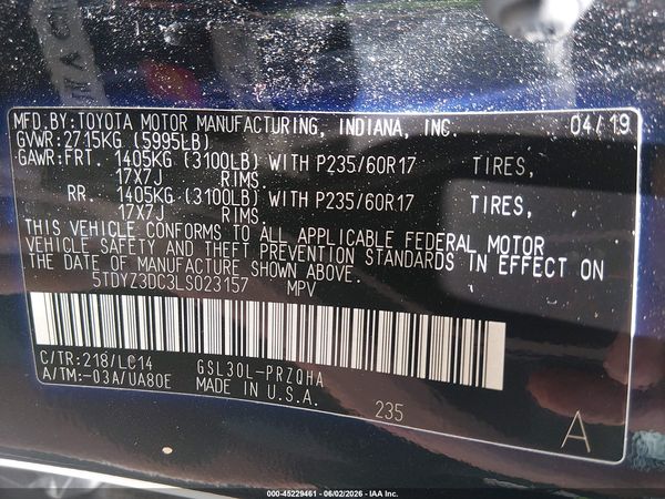 2020 TOYOTA SIENNA XLE