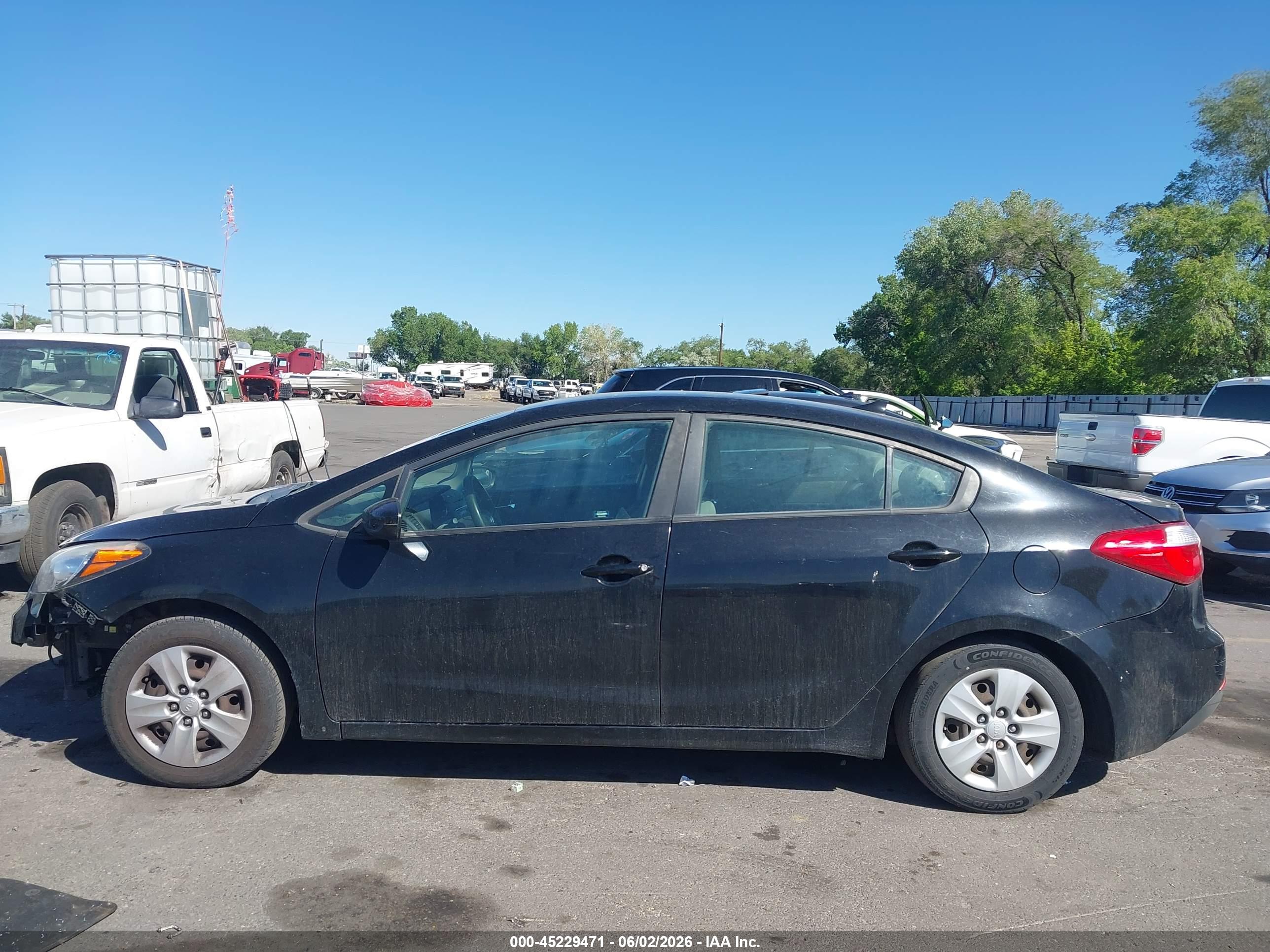 2016 KIA FORTE LX