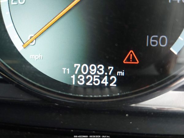 2016 VOLVO XC60 T5 PREMIER