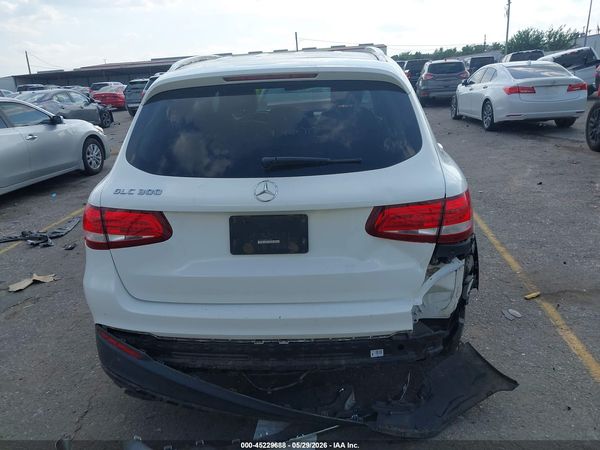 2017 MERCEDES-BENZ GLC 300 GLC300
