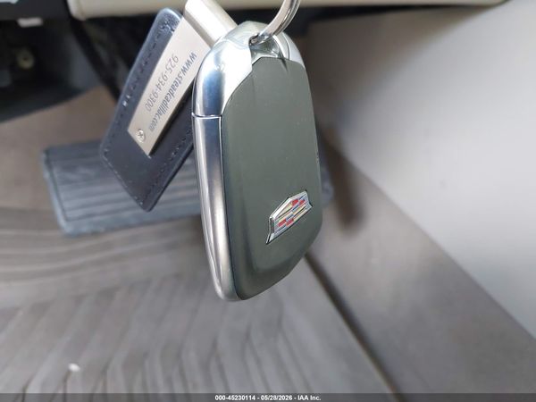 2017 CADILLAC ESCALADE ESV PREMIUM LUXURY