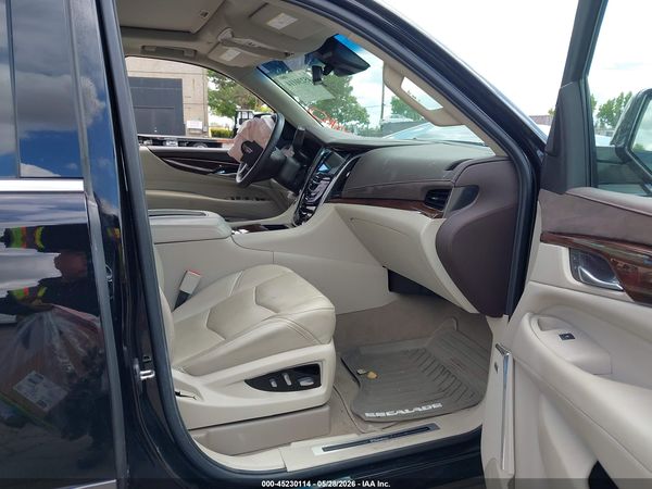 2017 CADILLAC ESCALADE ESV PREMIUM LUXURY