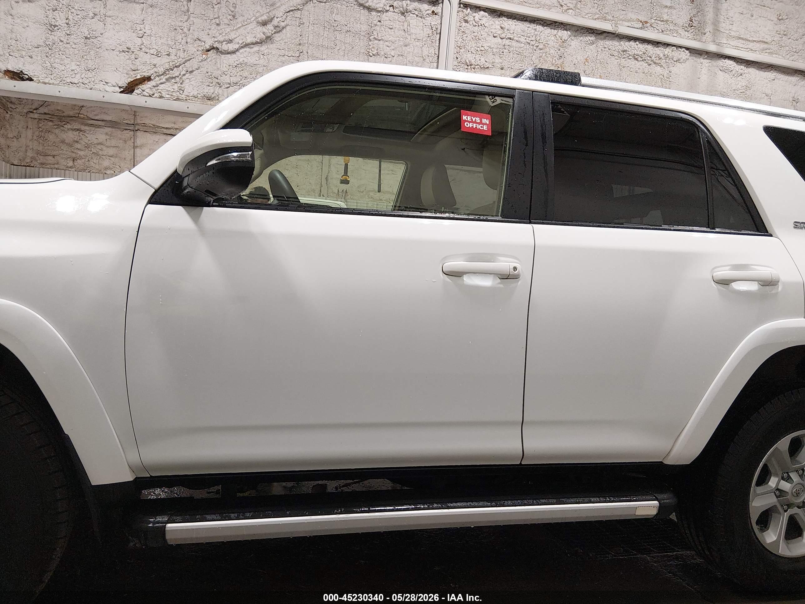 2021 TOYOTA 4RUNNER SR5 PREMIUM