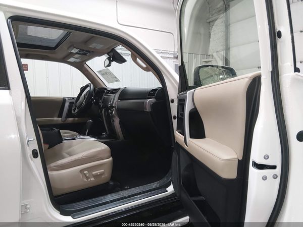 2021 TOYOTA 4RUNNER SR5 PREMIUM
