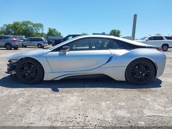 2015 BMW I8