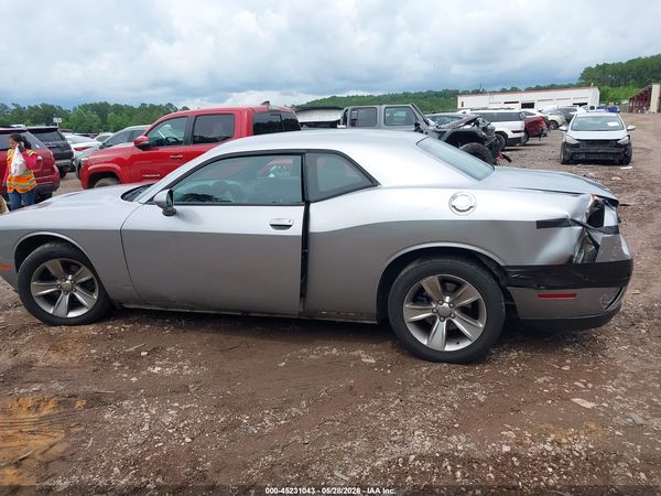 2017 DODGE CHALLENGER SXT