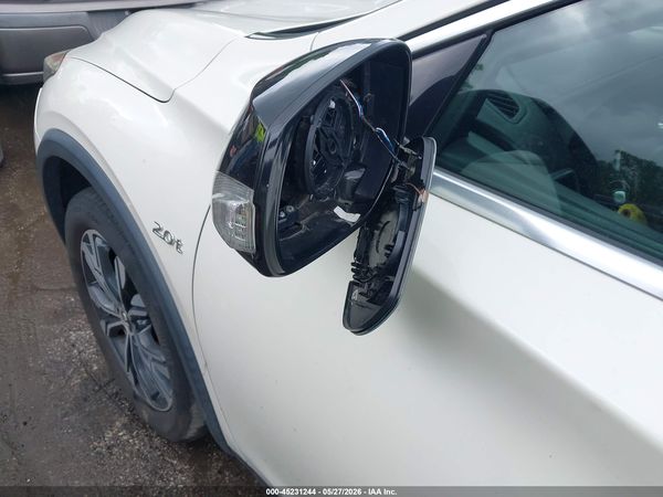 2019 INFINITI QX30 LUXE