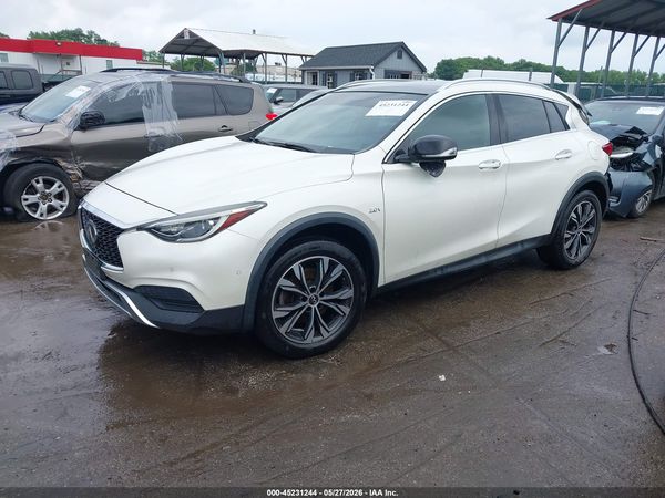 2019 INFINITI QX30 LUXE