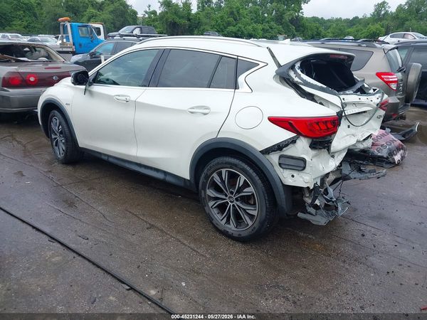 2019 INFINITI QX30 LUXE