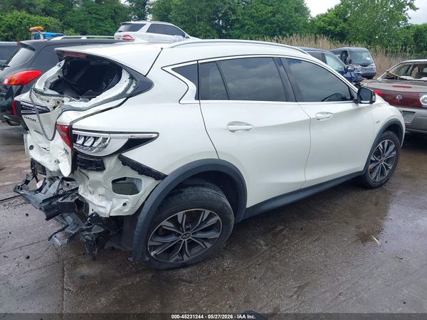 2019 INFINITI QX30 LUXE