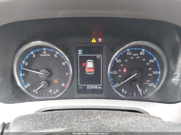 2016 TOYOTA RAV4 XLE