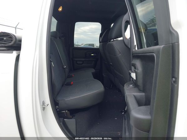 2022 RAM 1500 CLASSIC WARLOCK  4X4 6'4 BOX