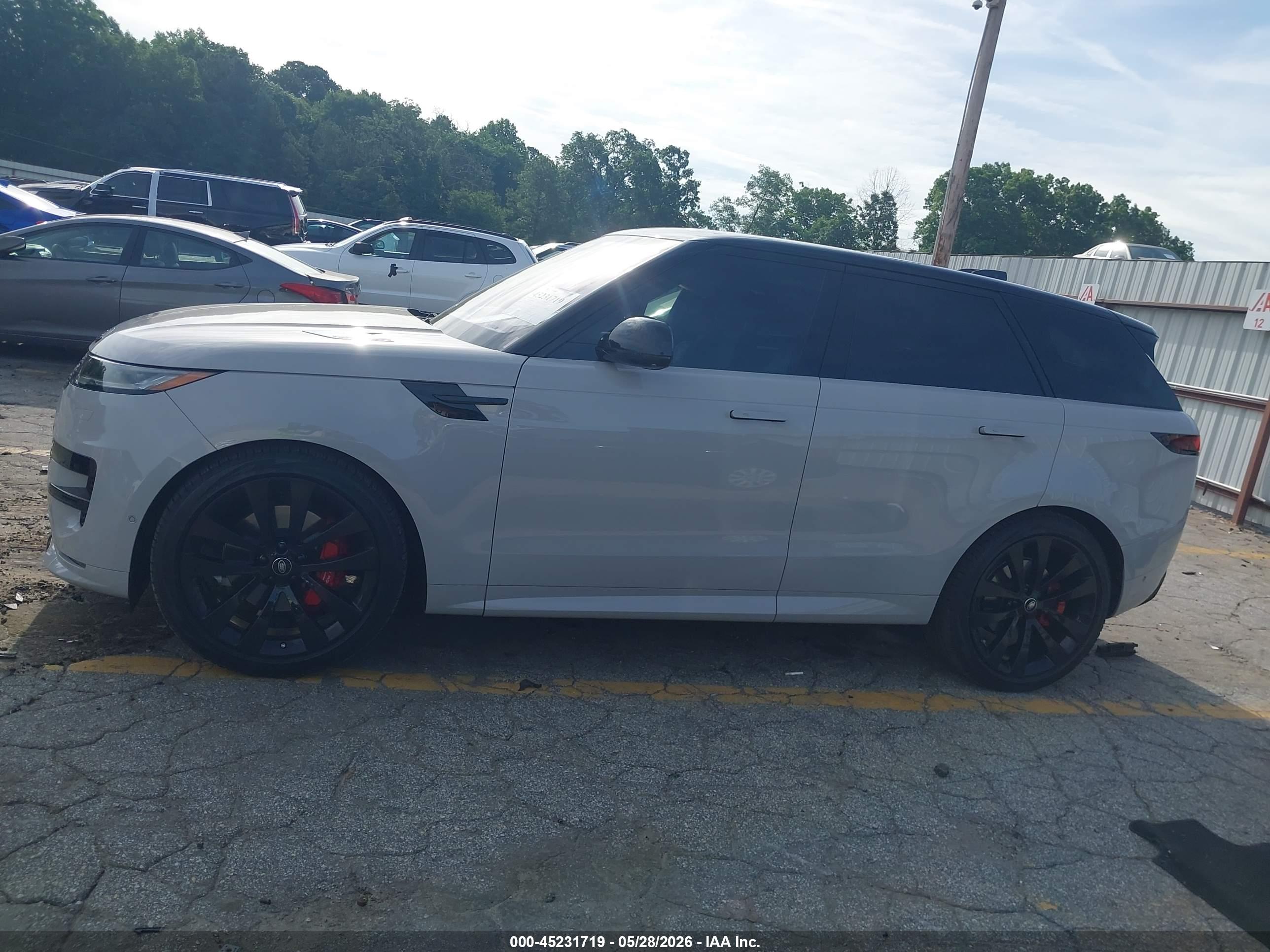2023 LAND ROVER RANGE ROVER SPORT SE DYNAMIC