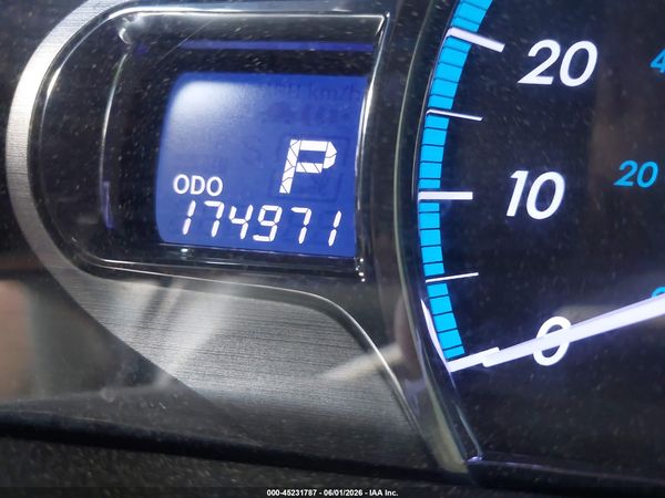 2013 TOYOTA SIENNA XLE/LIMITED