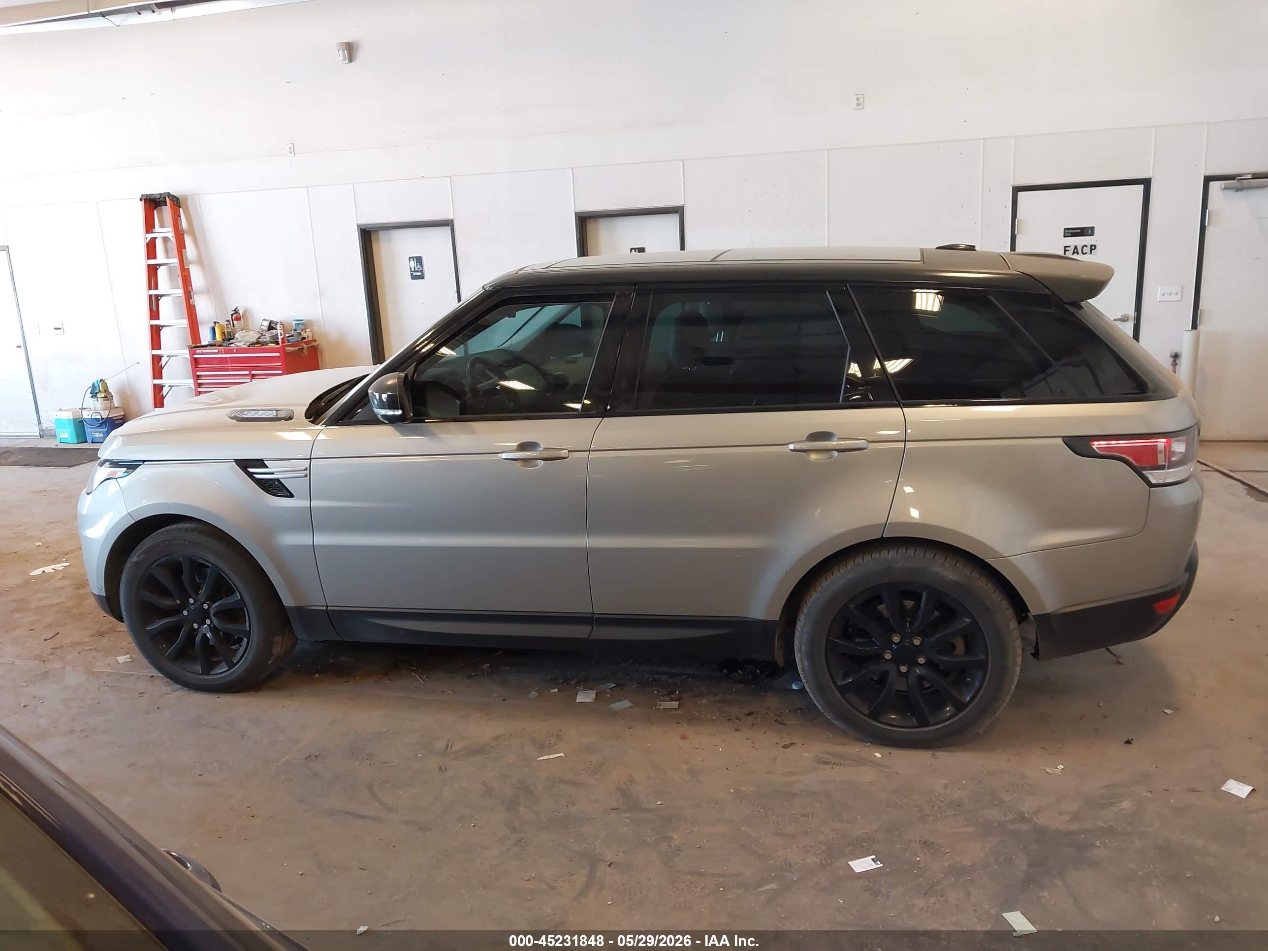 2014 LAND ROVER RANGE ROVER SPORT 3.0L V6 SUPERCHARGED HSE