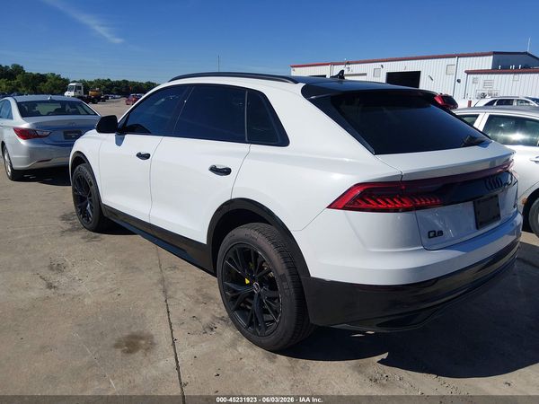 2021 AUDI Q8