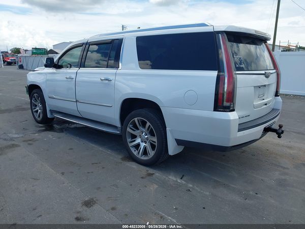 2016 CADILLAC ESCALADE ESV LUXURY COLLECTION