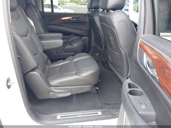 2016 CADILLAC ESCALADE ESV LUXURY COLLECTION