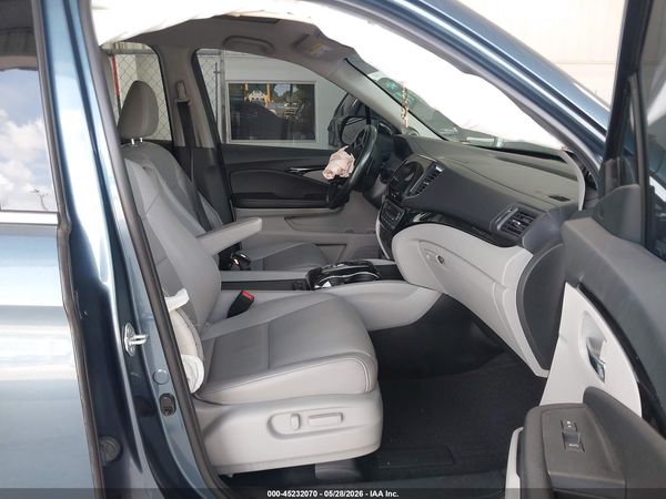 2022 HONDA PILOT 2WD TOURING 8 PASSENGER