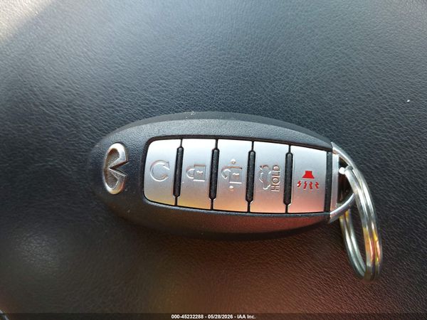 2016 INFINITI Q50 3.0T PREMIUM — I11