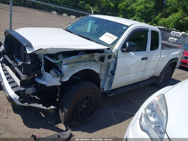 2019 TOYOTA TACOMA SR