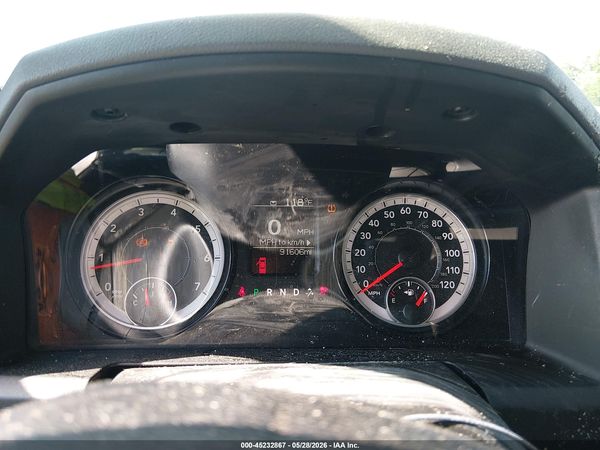 2019 RAM 1500 CLASSIC TRADESMAN  4X2 6'4 BOX