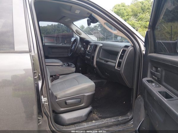 2016 RAM 2500 TRADESMAN