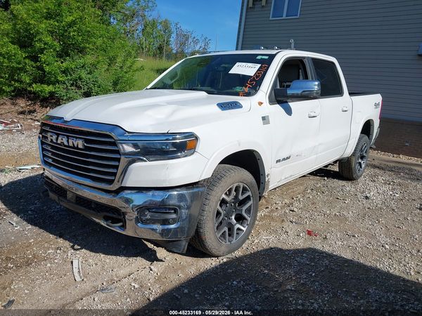 2025 RAM 1500 LARAMIE