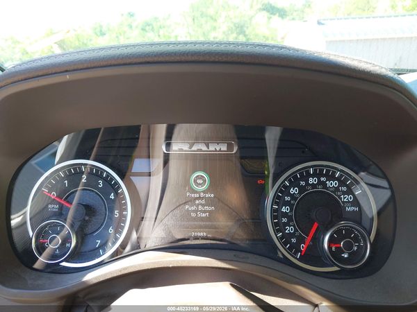2025 RAM 1500 LARAMIE