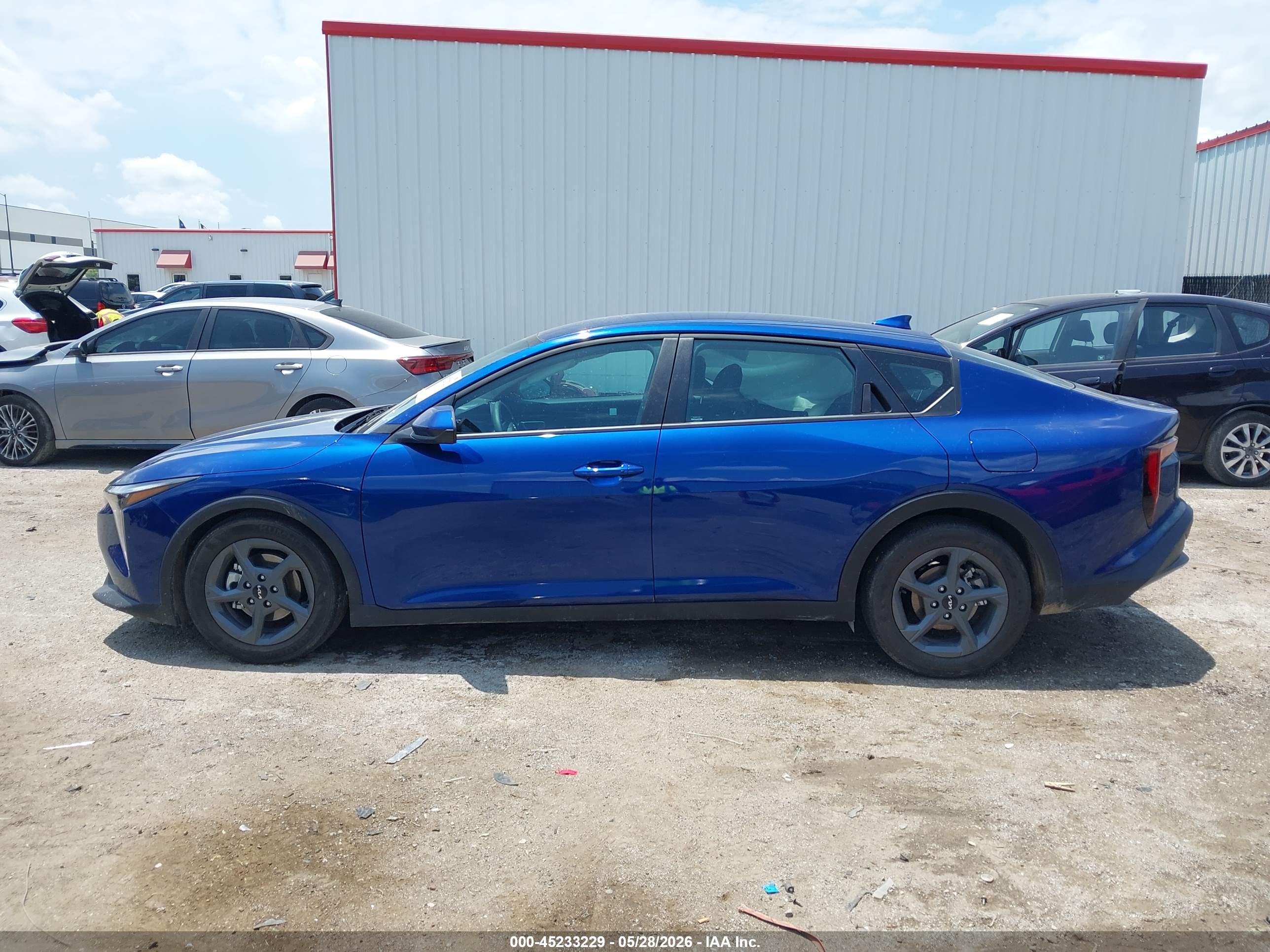 2026 KIA K4 LXS