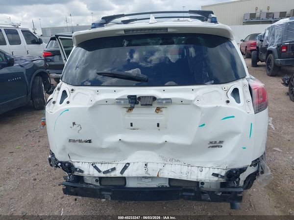 2018 TOYOTA RAV4 XLE