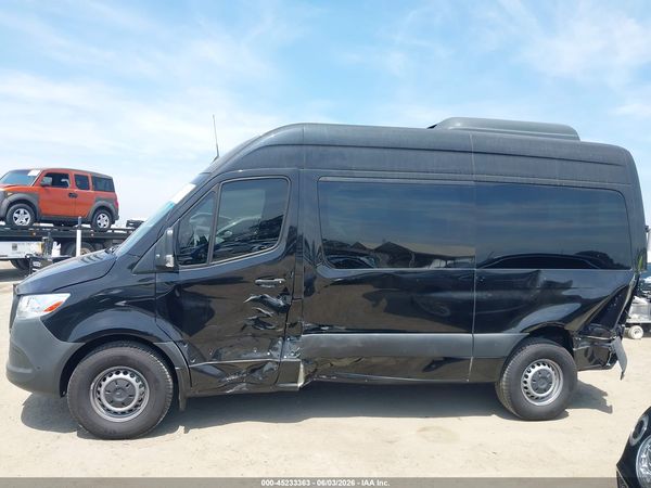 2024 MERCEDES-BENZ SPRINTER 2500