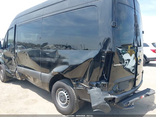 2024 MERCEDES-BENZ SPRINTER 2500