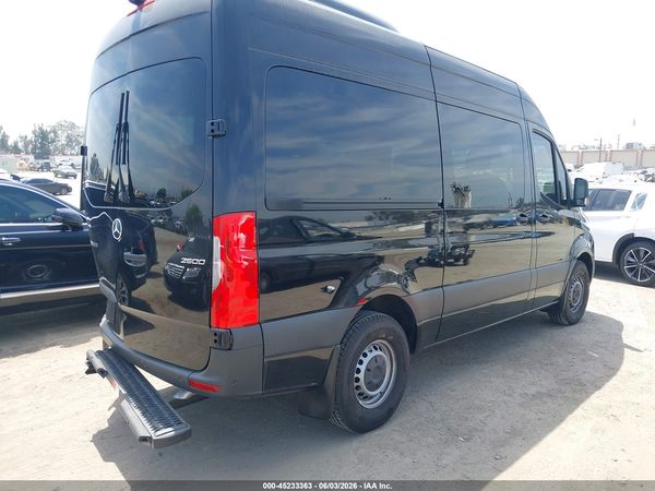 2024 MERCEDES-BENZ SPRINTER 2500