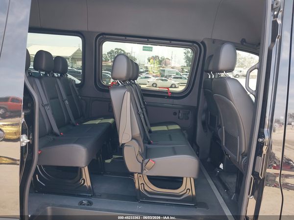 2024 MERCEDES-BENZ SPRINTER 2500