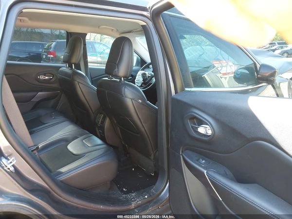 2019 JEEP CHEROKEE LATITUDE PLUS 4X4