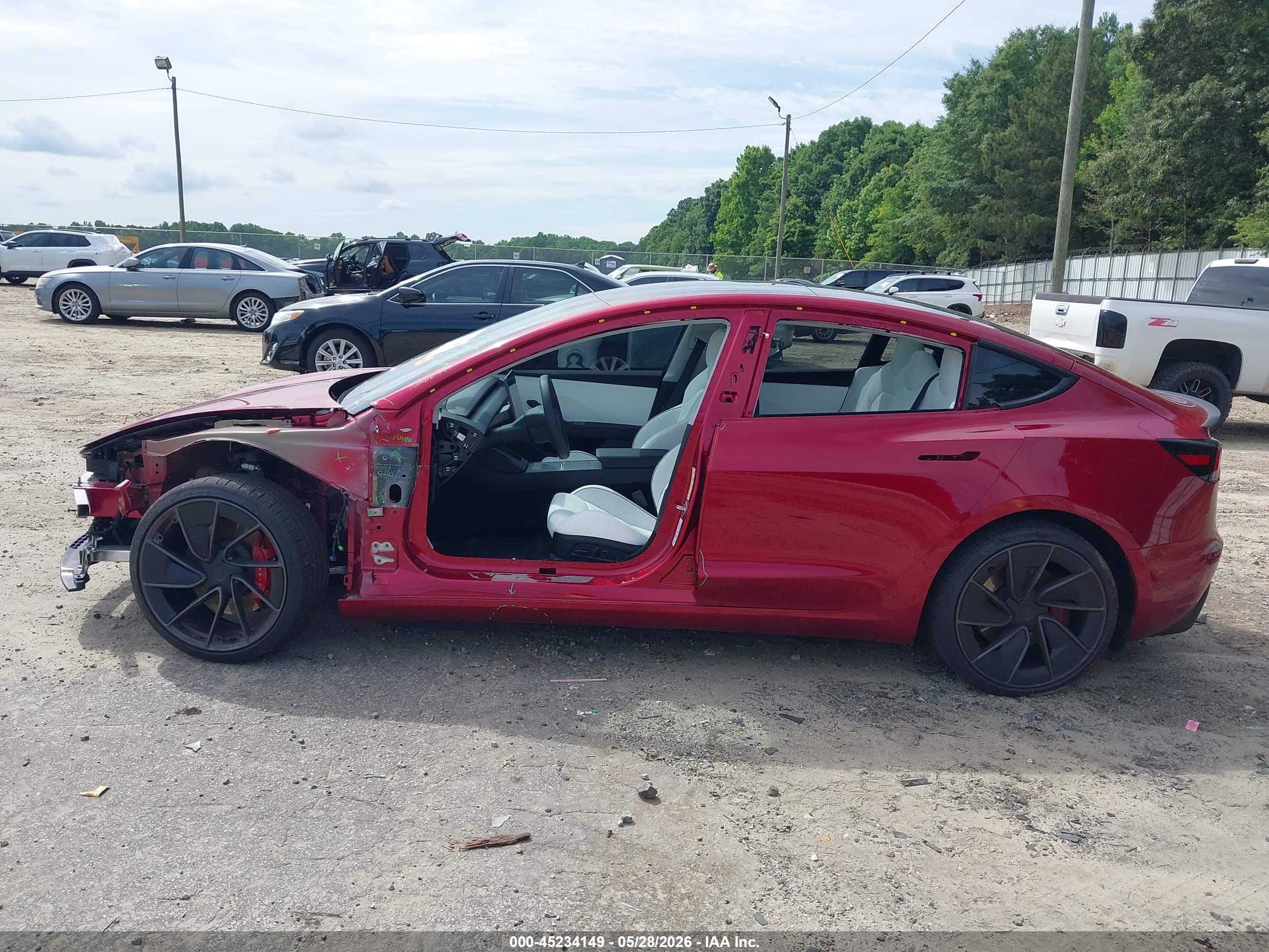 2024 TESLA MODEL 3