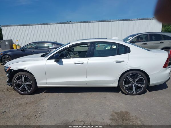2024 VOLVO S60 B5 PLUS DARK THEME