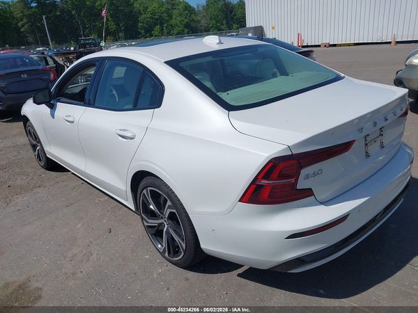 2024 VOLVO S60 B5 PLUS DARK THEME