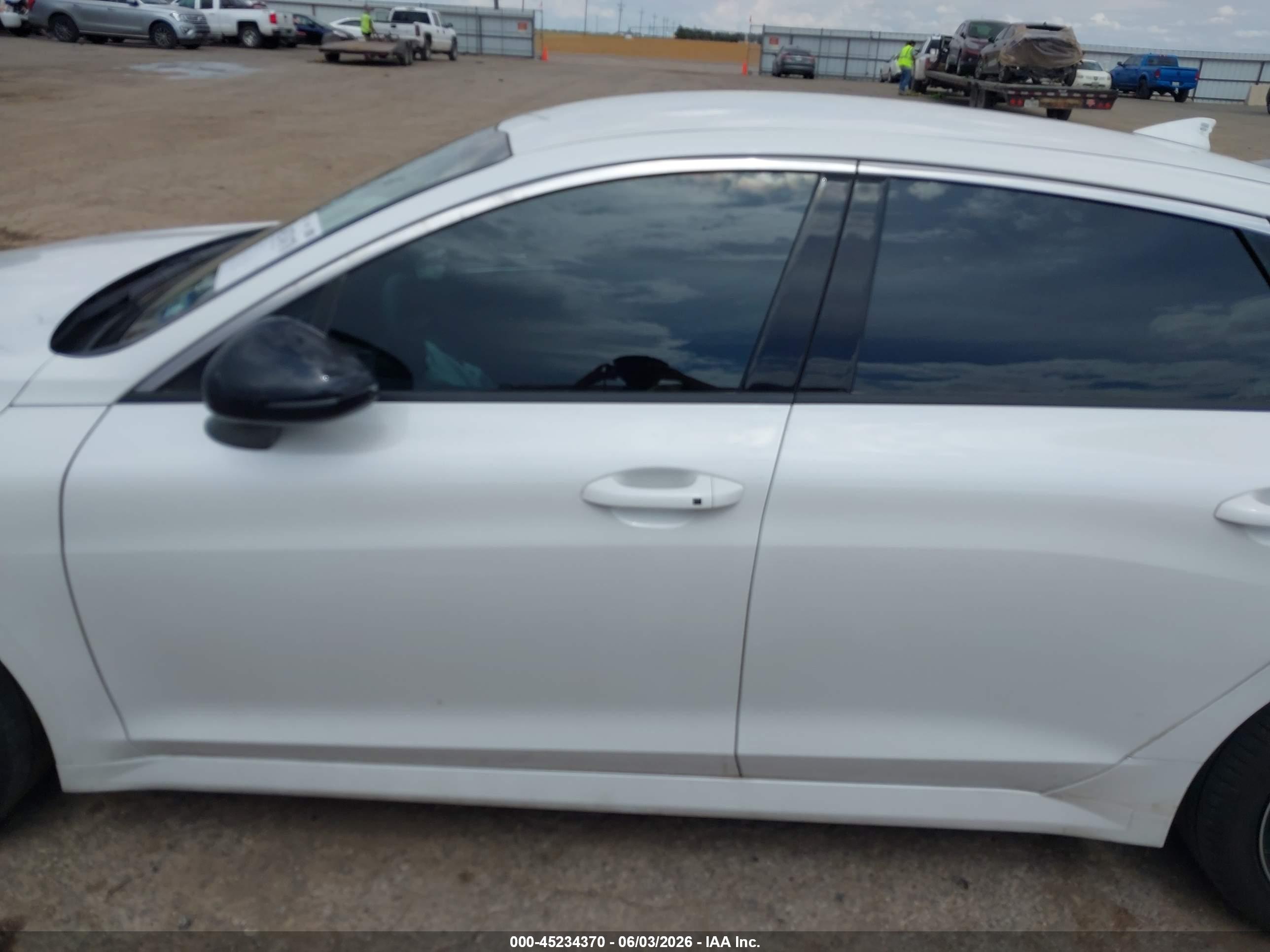 2026 KIA K5 GT-LINE FWD