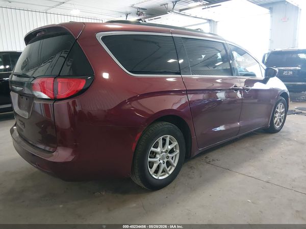 2021 CHRYSLER VOYAGER LXI