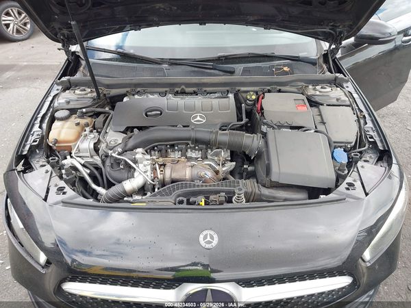 2019 MERCEDES-BENZ A 220 A220