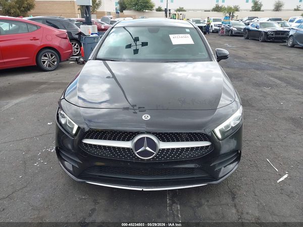 2019 MERCEDES-BENZ A 220 A220