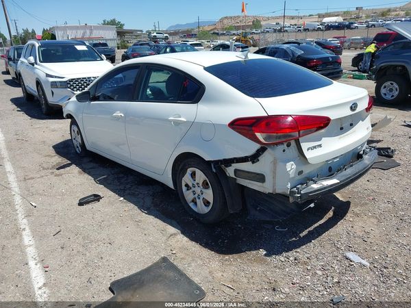 2018 KIA FORTE LX