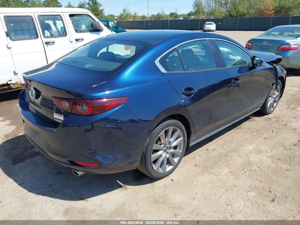 2022 MAZDA MAZDA3 SELECT